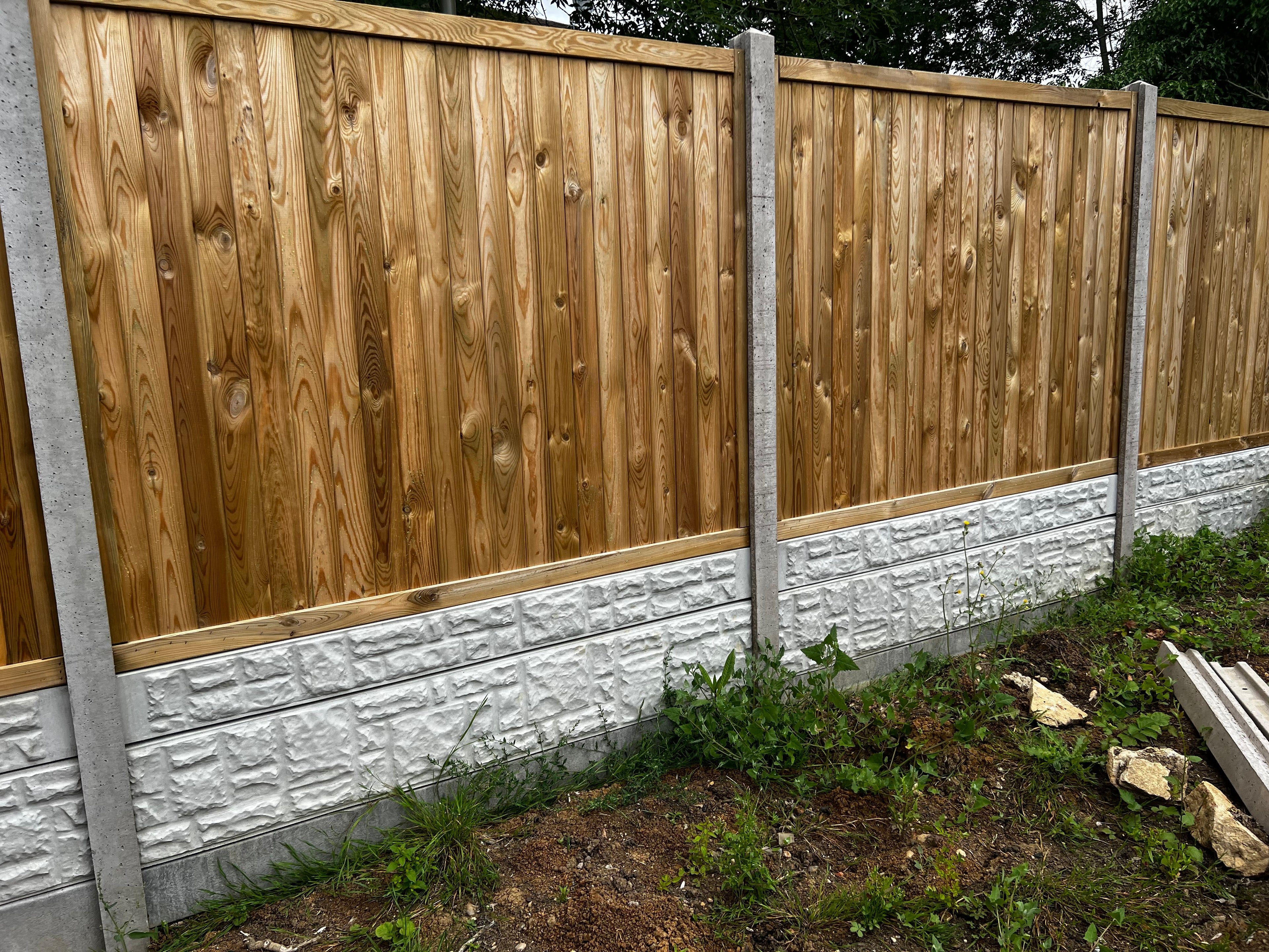 Rock-Faced Gravel Board 6” (15cm)